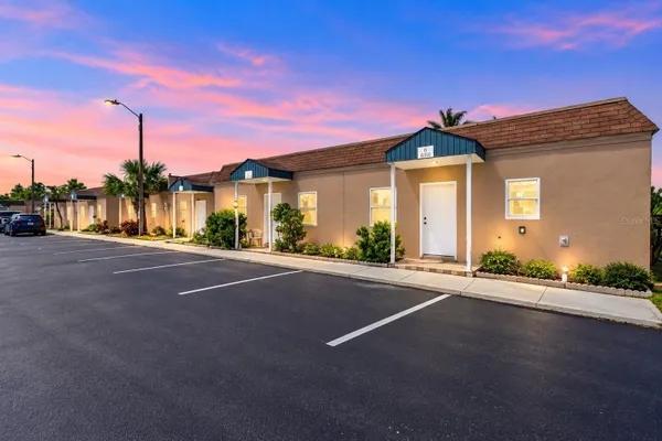 6310 PROVIDENCE CIR 6