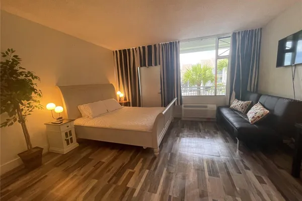 611 DESTINY DR 406