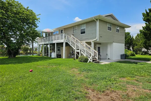 3317 OLEANDER DR
