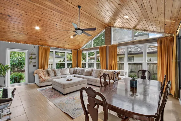 3721 VILLAGE ESTATES PL