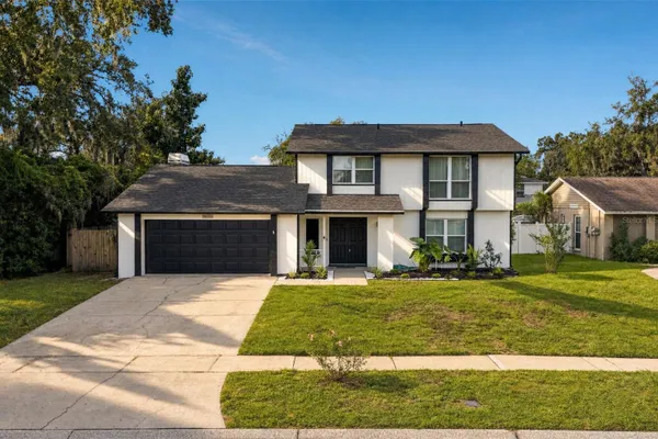 6107 OAK FERN CT