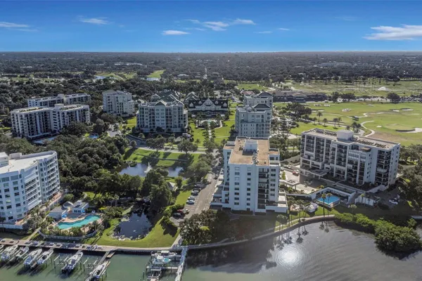 8 BELLEVIEW BLVD 108