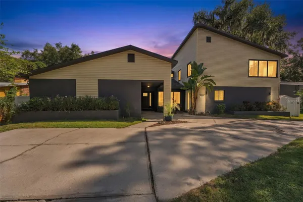 3006 RIVER GROVE DR