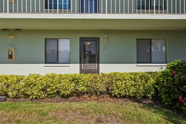 127 NANCY DR 127