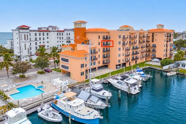 13235 GULF BLVD 502