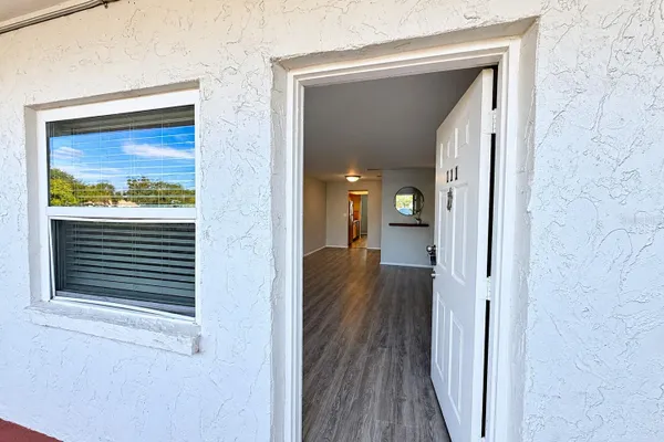 5060 76TH AVE 111