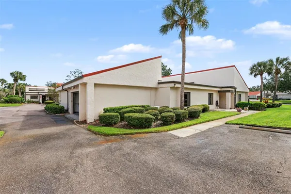 103 VALENCIA CT