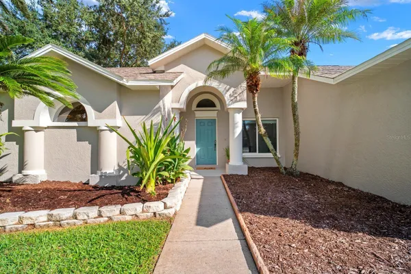 3912 APPLETREE DR