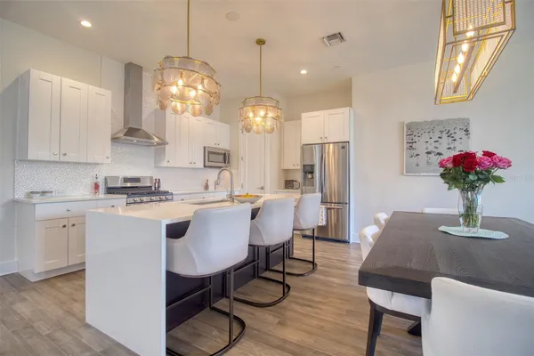 3100 W PAUL AVE 2