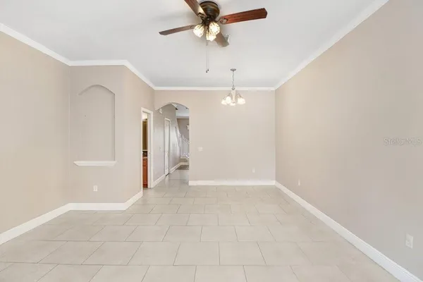 12635 KINGS CROSSING DR