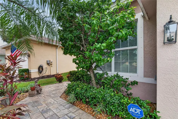15906 COBBLE MILL DR