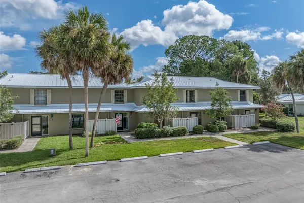 11543 W BAYSHORE DR 110