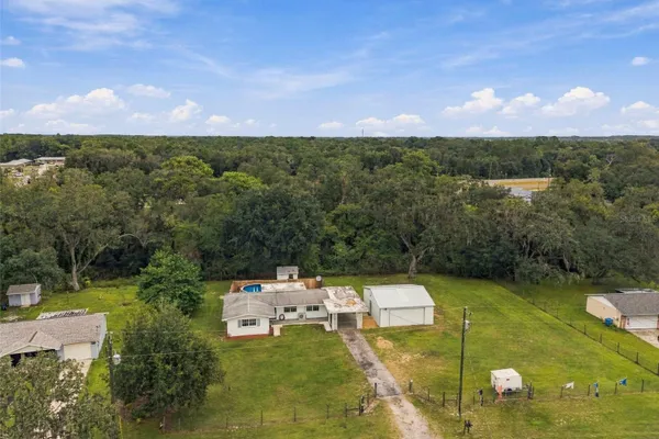 5223 AZALEA CIR
