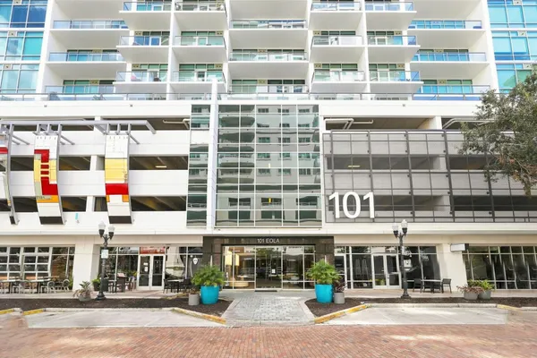 101 S EOLA DR 905