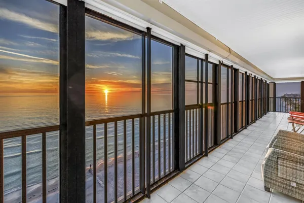 15462 GULF BLVD 1006