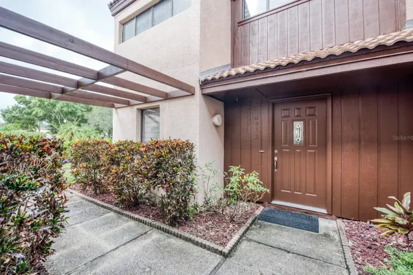 6313 PELICAN CREEK XING -