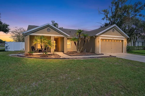 5809 BLACK WALNUT CT