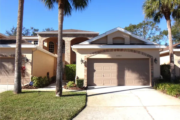 2203 PRESERVATION DR