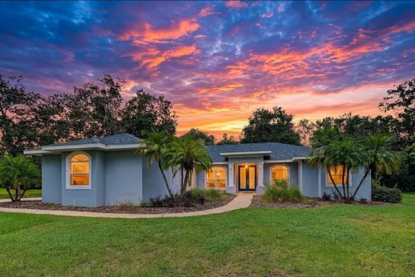 915 LAKE THOMAS LN