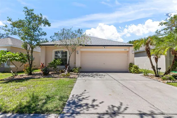1012 BRENTON LEAF DR