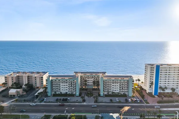 14900 GULF BLVD 204