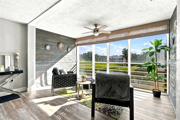 4530 PINEBROOK CIR 206