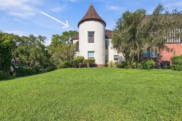 210 N BAYSHORE BLVD 207