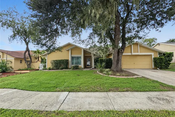 2510 BRIMHOLLOW DR