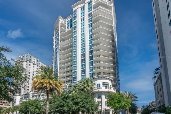 450 KNIGHTS RUN AVE 803