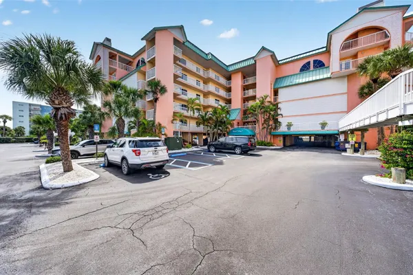 18400 GULF BLVD 1403
