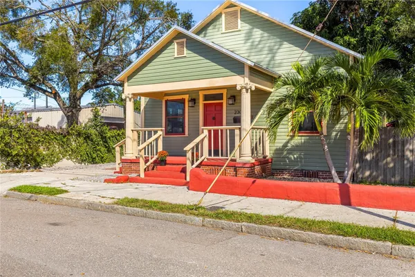 2308 E 4TH AVE