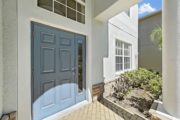 8427 CARRIAGE POINTE DR