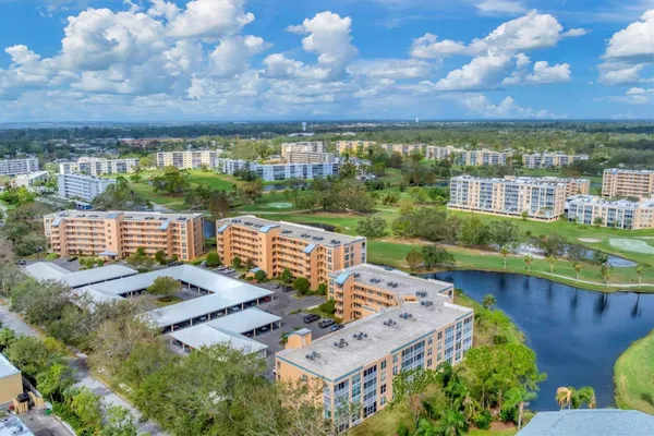 4530 PINEBROOK CIR 208