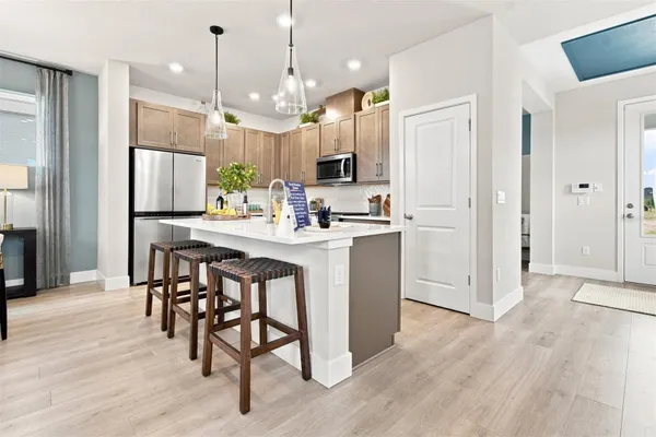 2807 CRIMSON CAP ST