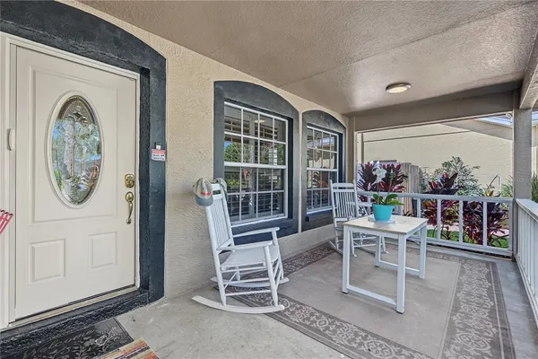 631 4TH AVE