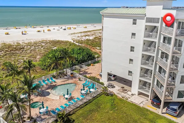12000 GULF BLVD 513S
