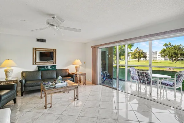 4240 IRONWOOD CIR 104A