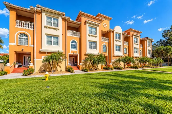 19217 GULF BLVD