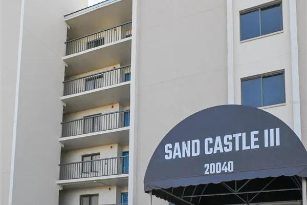 20040 GULF BLVD 501