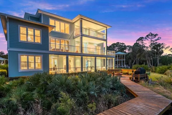 2806 BAY VISTA CT