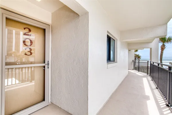 1275 OCEAN SHORE BLVD 2030