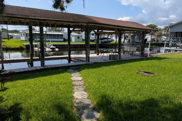 154 MOONLITE DR