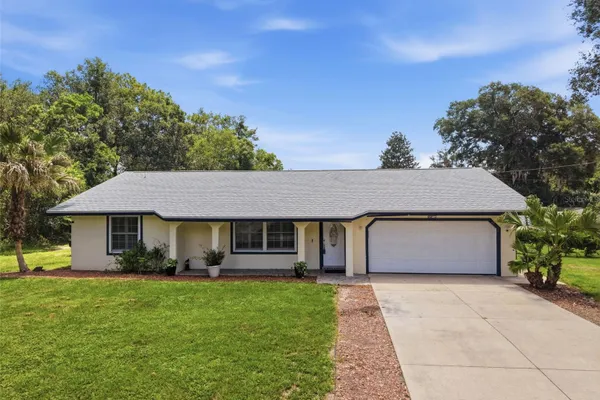 535 LAND O LAKES CT