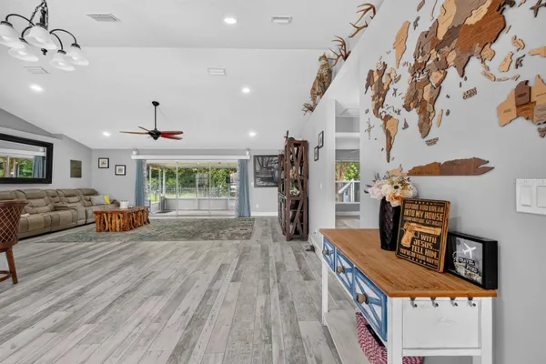 5480 SAINT REGIS WAY