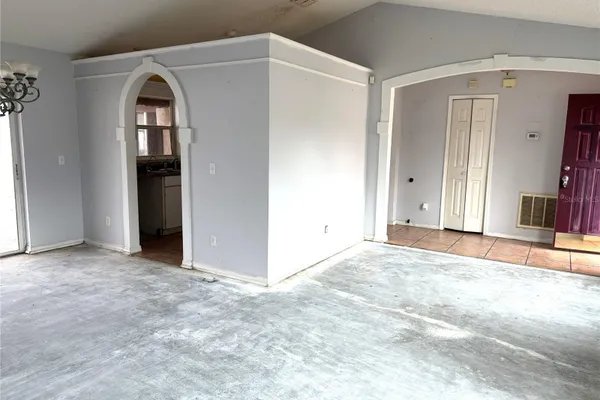 3208 KINGS RIDGE TER