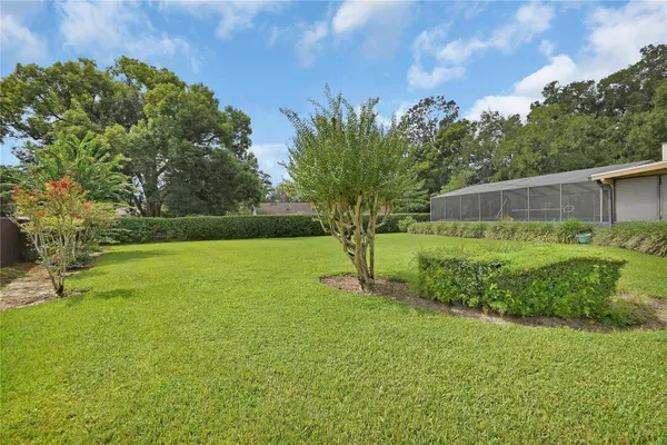 1027 VALLEY FORGE RD