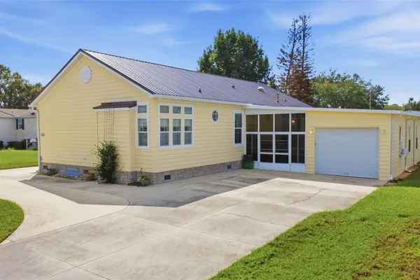 113 SHER LN