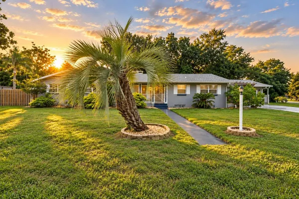 37 VOLUSIA DR