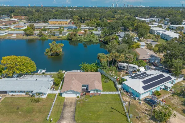 879 W COQUINA DR