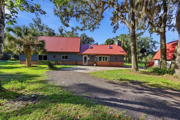 2290 MUD LAKE RD